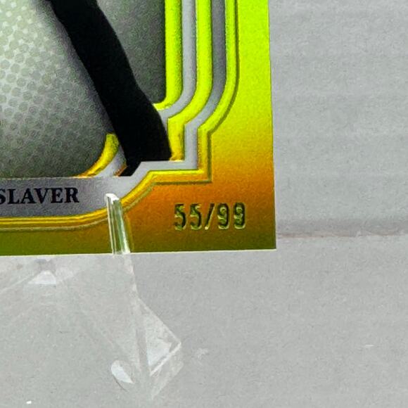 Disney Topps Chrome 2024 Screenslaver Pixar Incredibles /99 Green Refractor - Picture 5 of 6